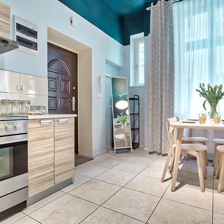 Tyzenhauz Apartments Zygmunta Augusta Street Krakow Dış mekan fotoğraf